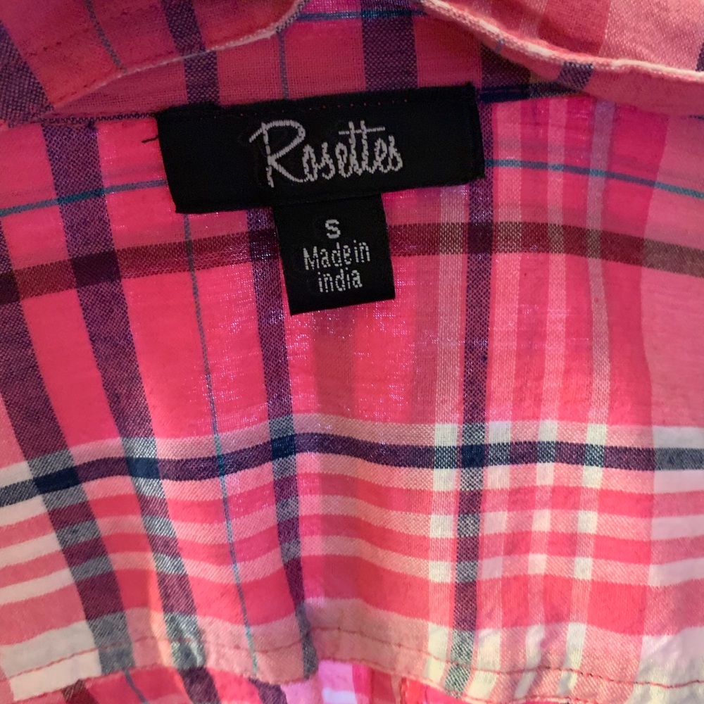 Button down - Picture 2 of 2